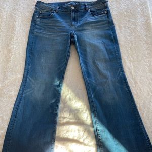 Women’s American Eagle Super Stretch Size 18 Jeans!